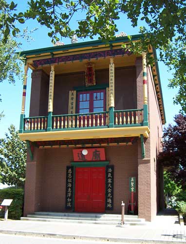 Chinatown temple